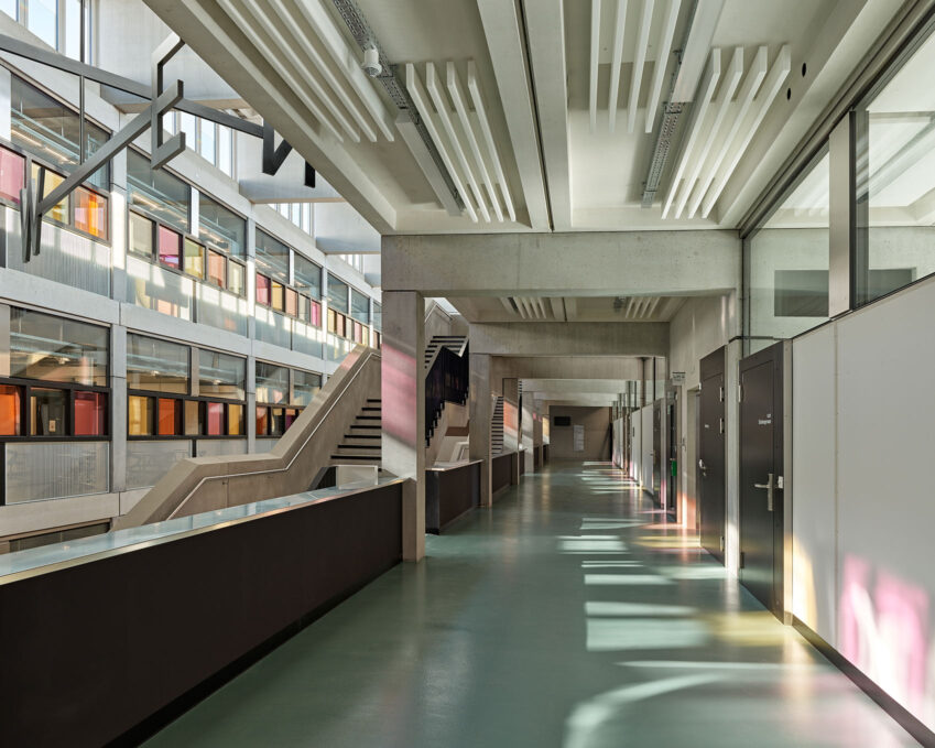 Ausbildungszentrum zum kooperativen Üben des Katastrophenfalls für Feuerwehr, Sanität und Polizei; Höhere Fachhochschule für Rettungsberufe