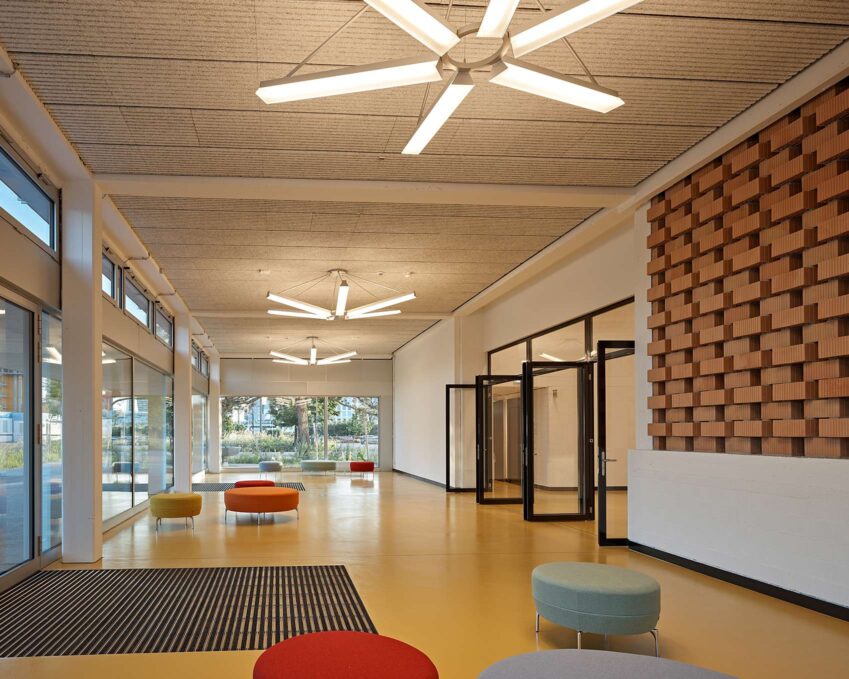 Ausbildungszentrum zum kooperativen Üben des Katastrophenfalls für Feuerwehr, Sanität und Polizei; Höhere Fachhochschule für Rettungsberufe